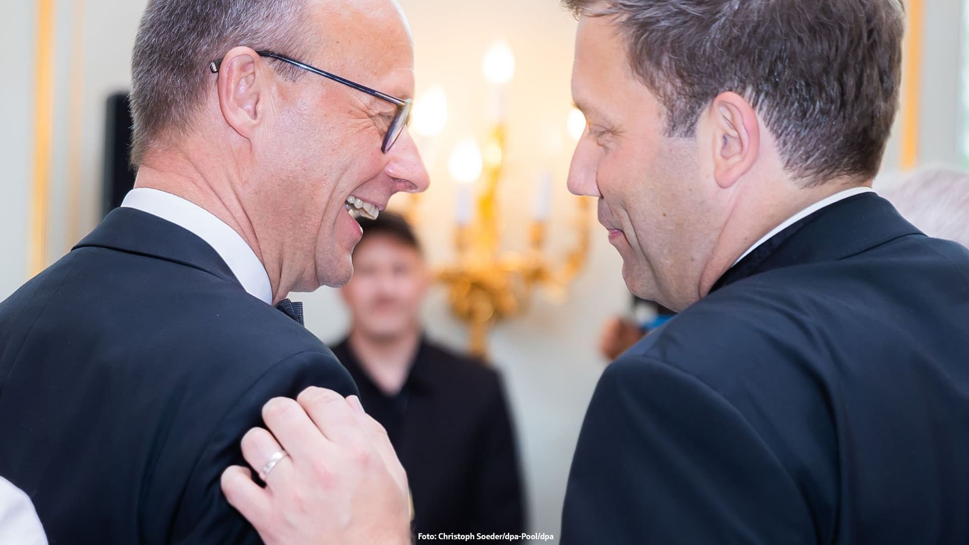 Friedrich Merz und Lars Klingbeil im Gespräch