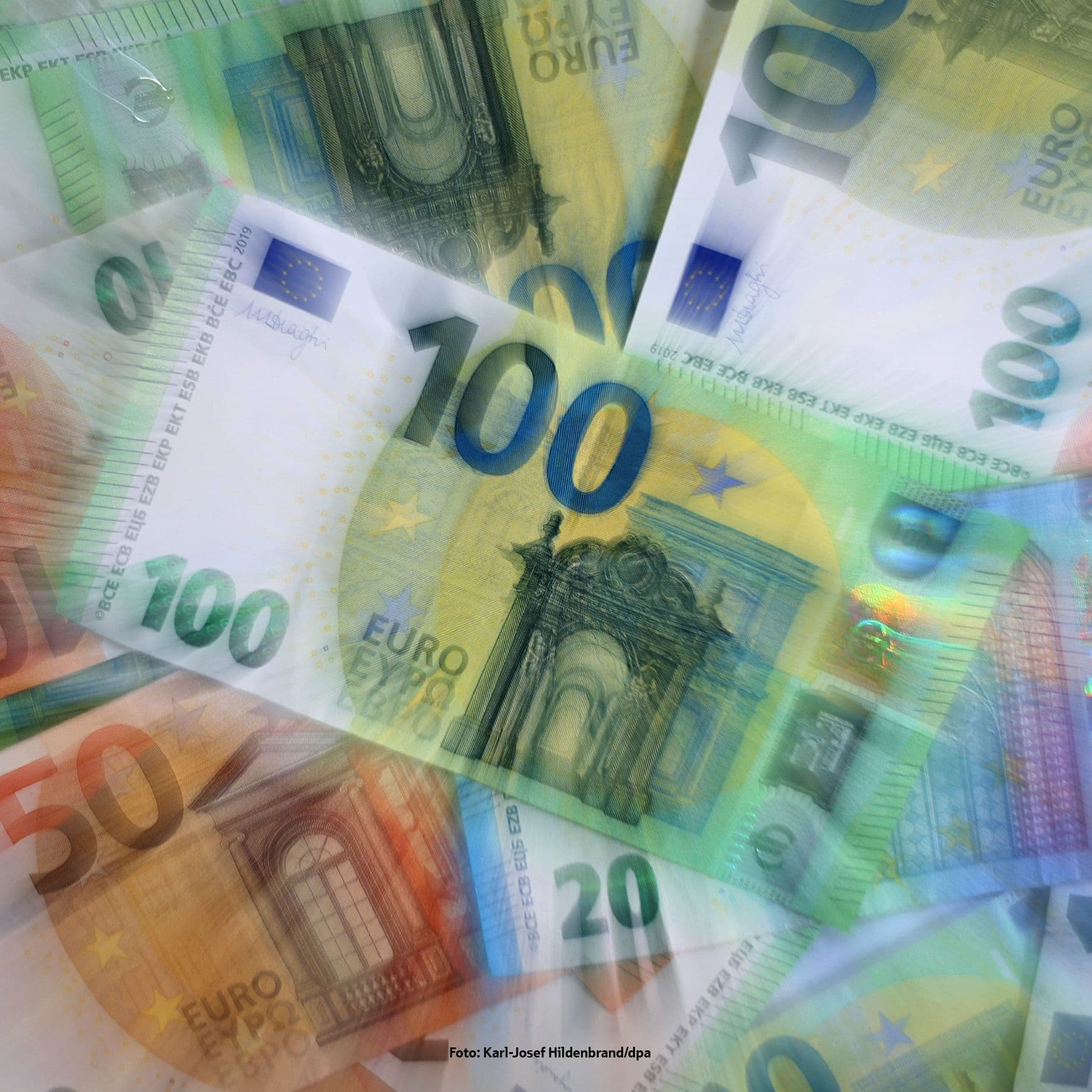 Unscharfe Euroscheine. 100-Euro. 50-Euro. 10-Euro