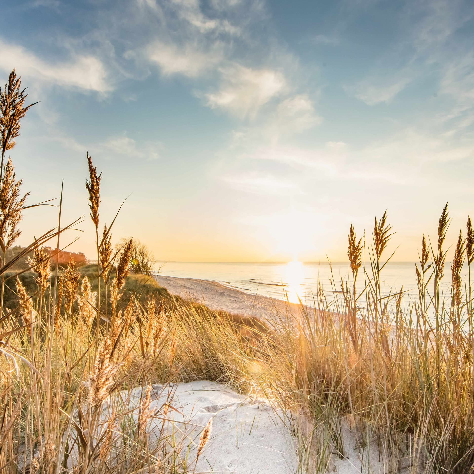 28 günstig reisen Tipps: Schönen Urlaub für wenig Geld!