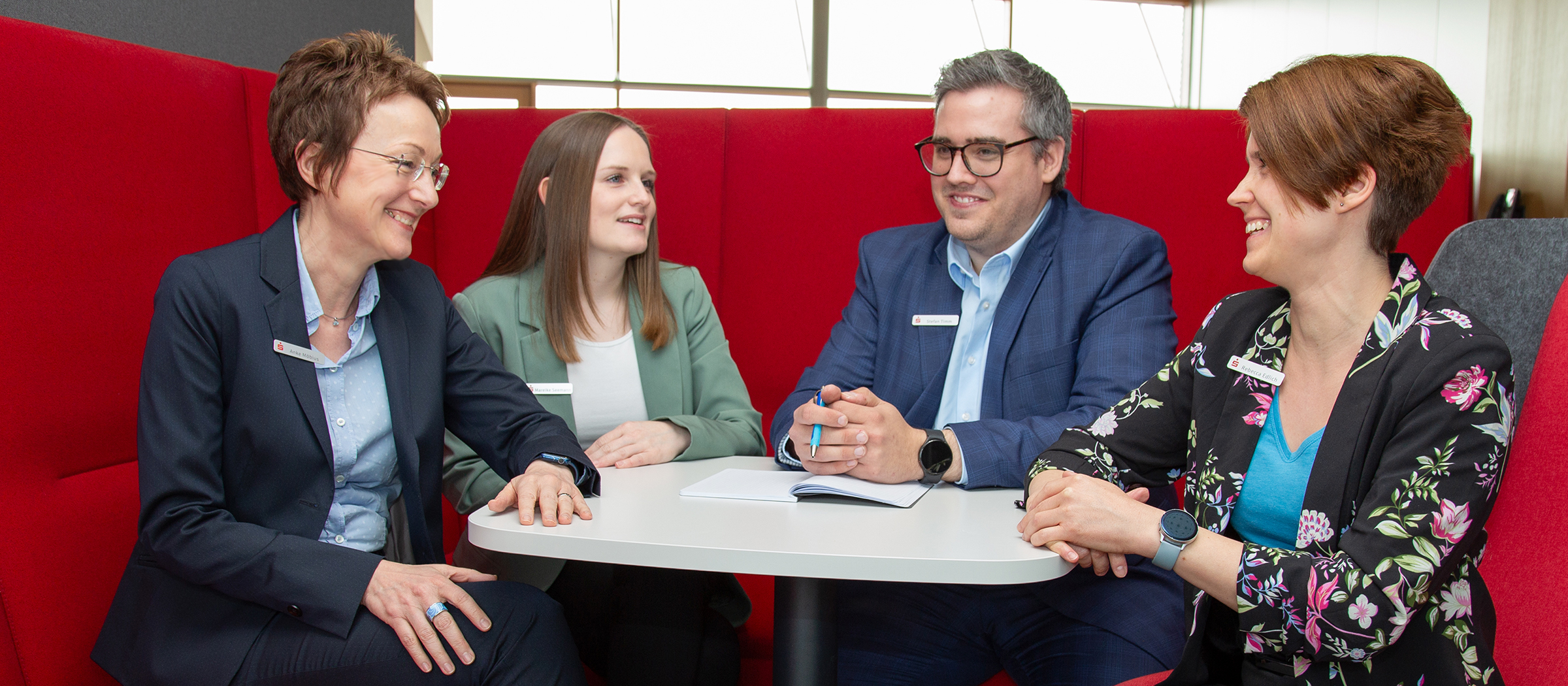 Abteilung People in Lounge