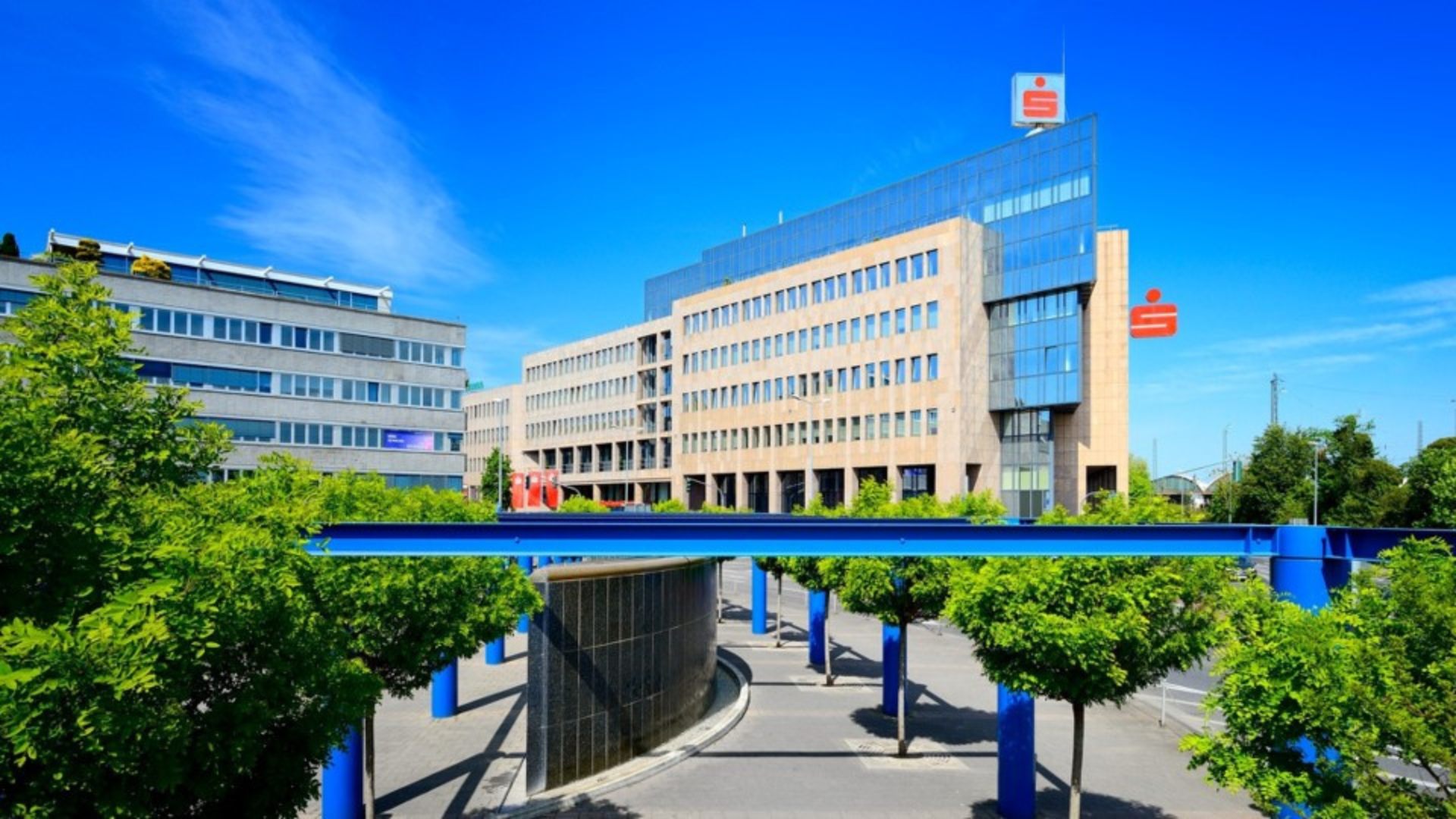 Aussengebäude der Stadtsparkasse am Bismarckplatz