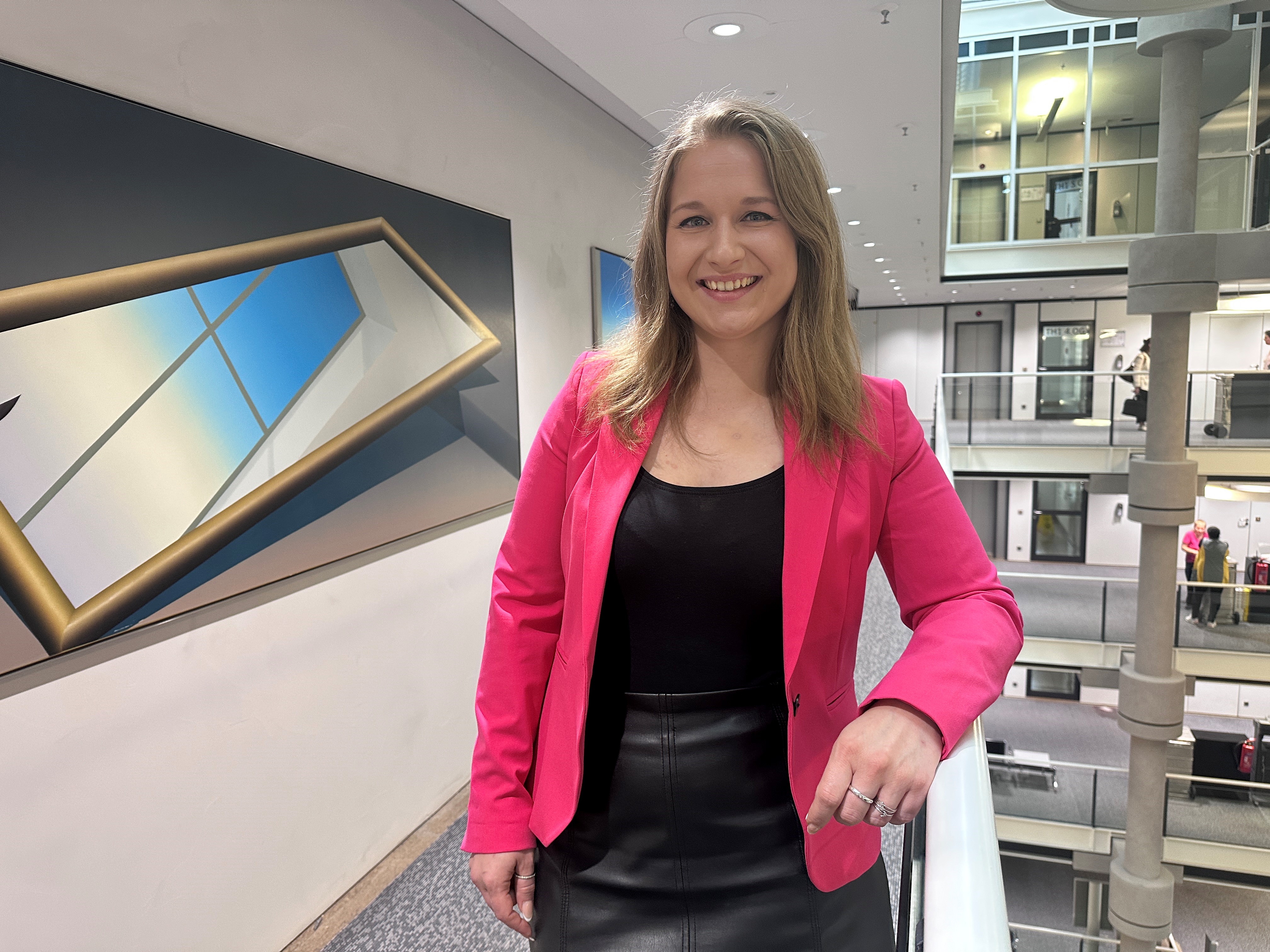 Referentin Lisa Götz