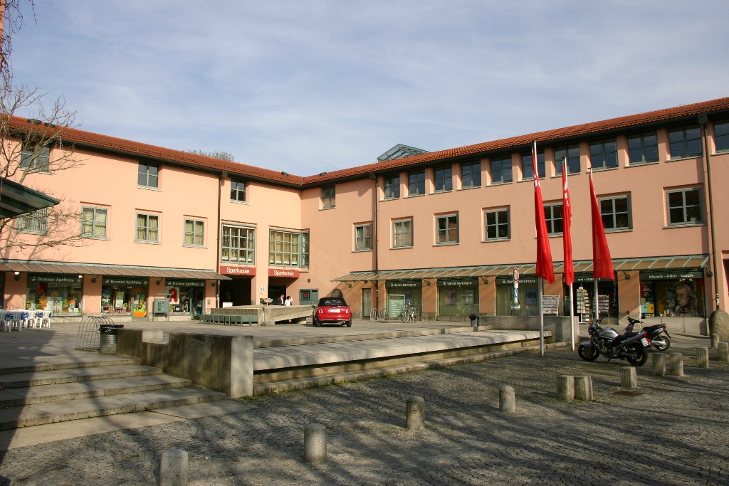 Sparkasse Geschäftsstelle Dachau - Sparkassenplatz