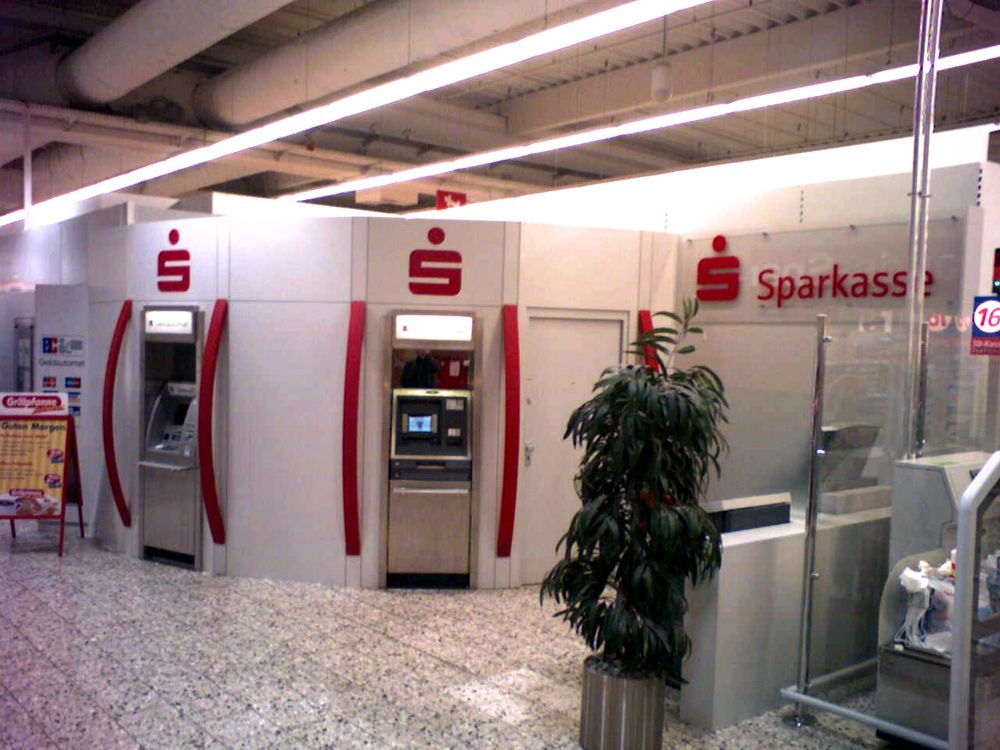 SB-Center real Supermarkt Wesel