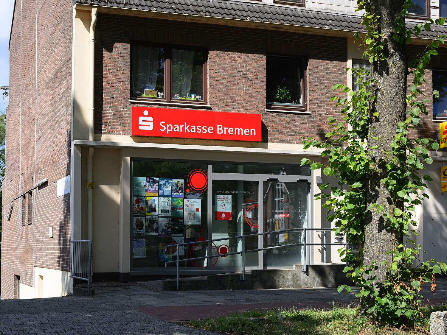 Foto des Geldautomaten Geldautomat Burgdamm