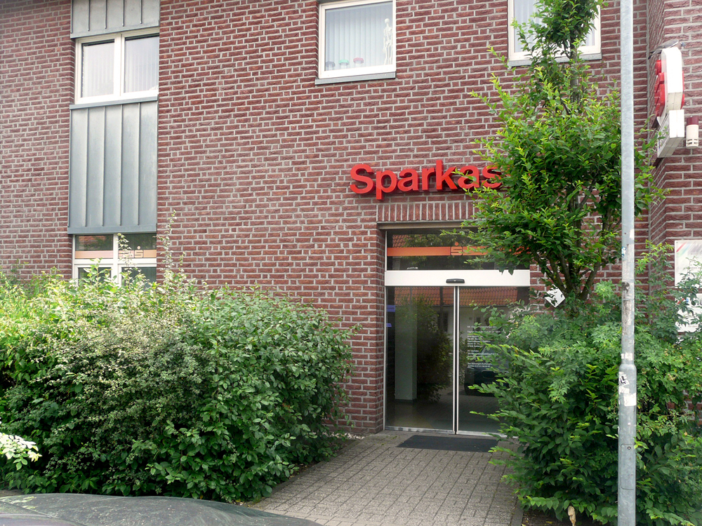 Sparkasse Krefeld com.sfp.sparkasse.core.services.filialfinder.xml.FiFiObjectType@28e1219e Fürstenberger Straße