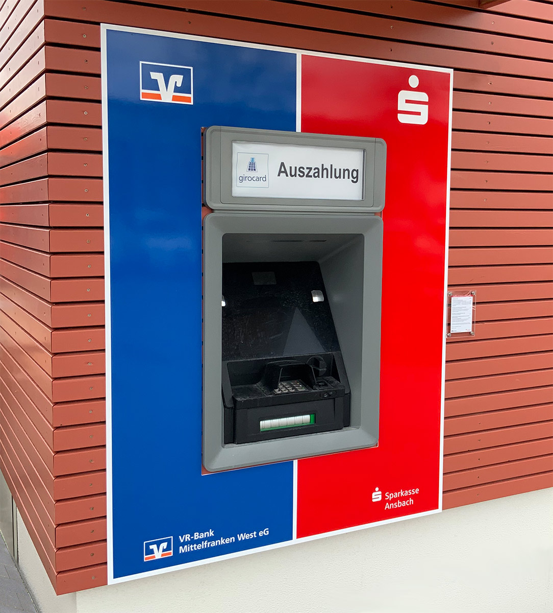 Foto des Geldautomaten Geldautomat Dombühl