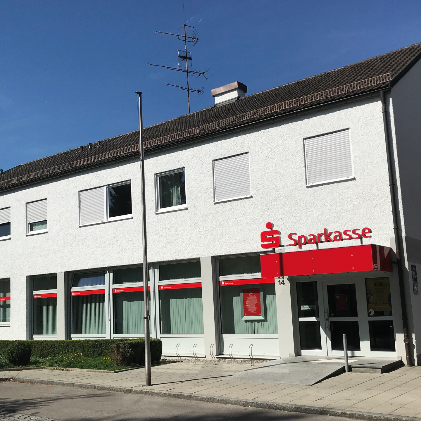 Sparkasse Geschäftsstelle Karlsfeld - West