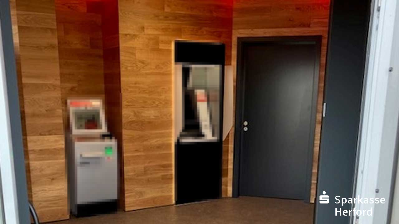 Foto des Geldautomaten Geldautomat Schweicheln