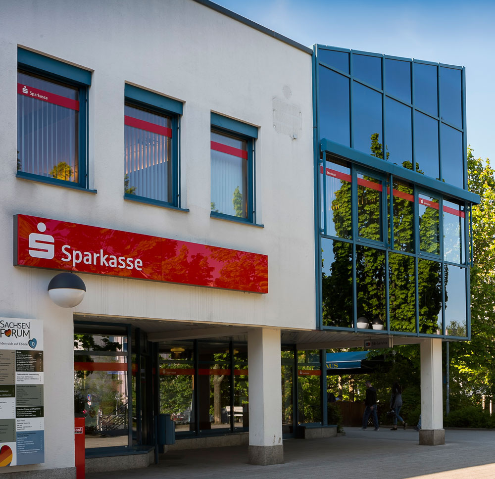 Sparkasse Filiale Dresden Gorbitz im Sachsen Forum