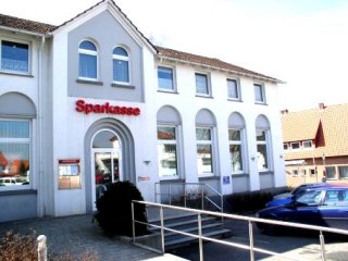 Sparkasse Paderborn-Detmold com.sfp.sparkasse.core.services.filialfinder.xml.FiFiObjectType@6ecb32fa Rischenau