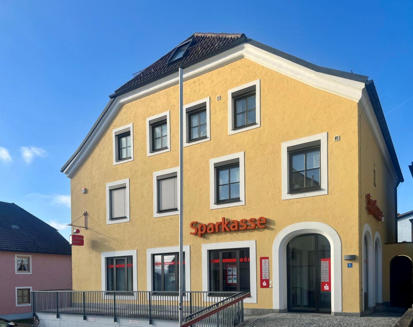 Foto der Filiale Geschäftsstelle Ortenburg