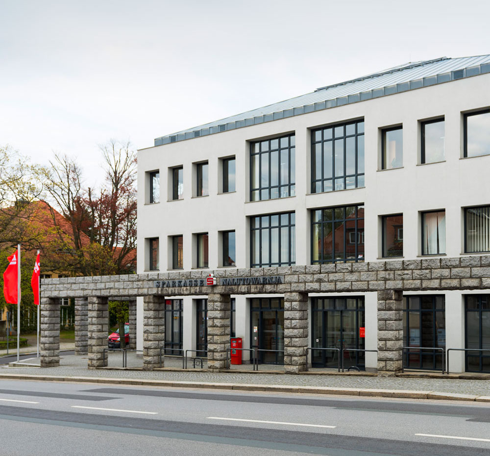 Foto der Filiale Bauen und Wohnen Kamenz Arkadenhof