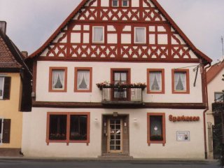 Sparkasse Mainfranken Würzburg com.sfp.sparkasse.core.services.filialfinder.xml.FiFiObjectType@99a4b48 Mainstockheim