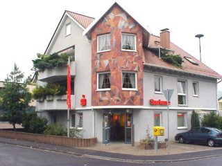 Sparkasse SB-Filiale mit Beratung Margetshöchheim