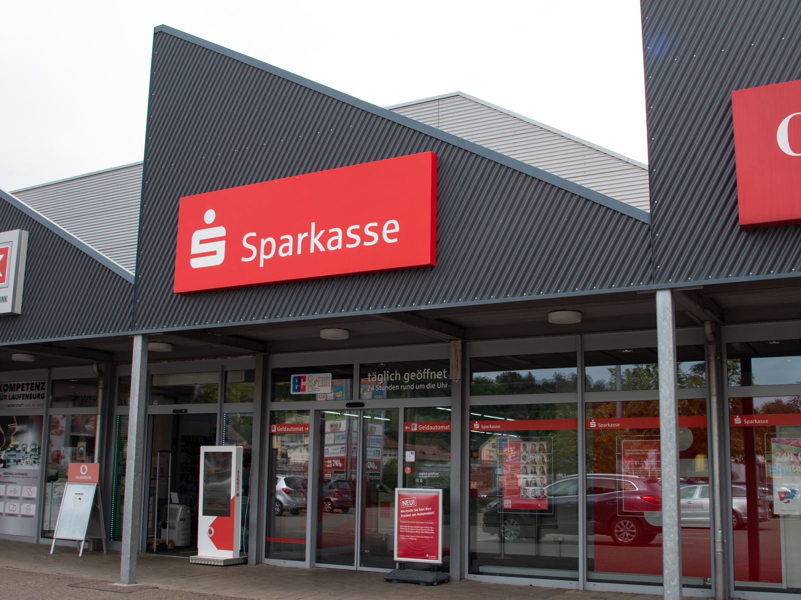 Sparkasse Geldautomat Laufenpark