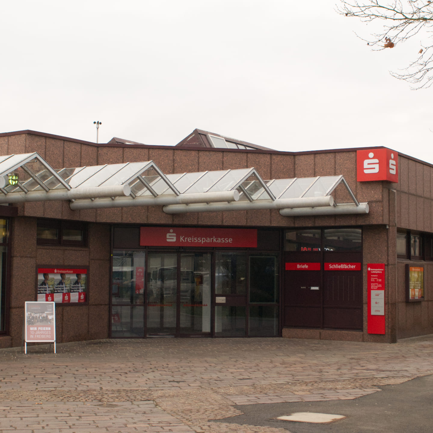 Foto der Filiale Filiale Freiberg am Neckar, Marktplatz (gemeinsam mit unserem Partner BW-Bank)