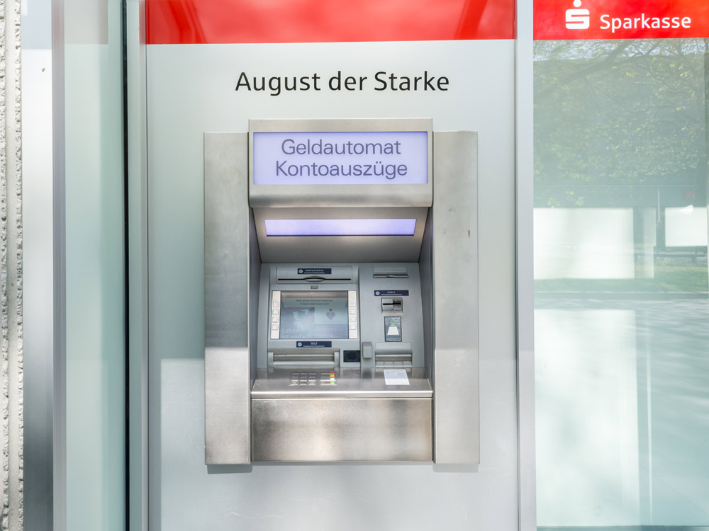 Sparkasse Geldautomat Dresden Am Goldenen Reiter