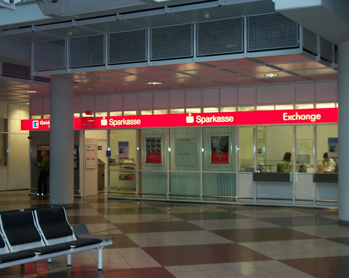 Terminalstraße Mitte 18 85356 München Flughafen www.spked.de
