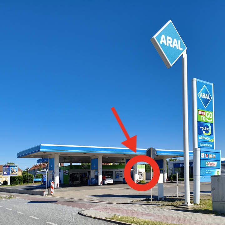 Sparkasse Geldautomat ARAL-Tankstelle