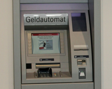 Geldautomat im Rhein-Neckar-Zentrum
