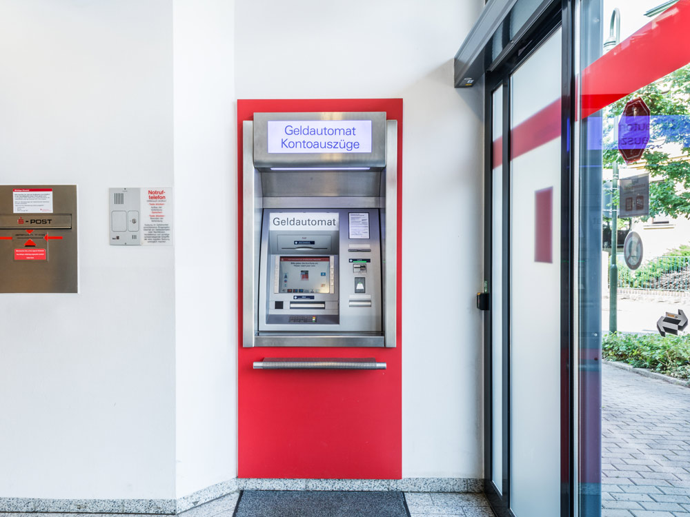 Sparkasse Geldautomat Dresden Langebrück