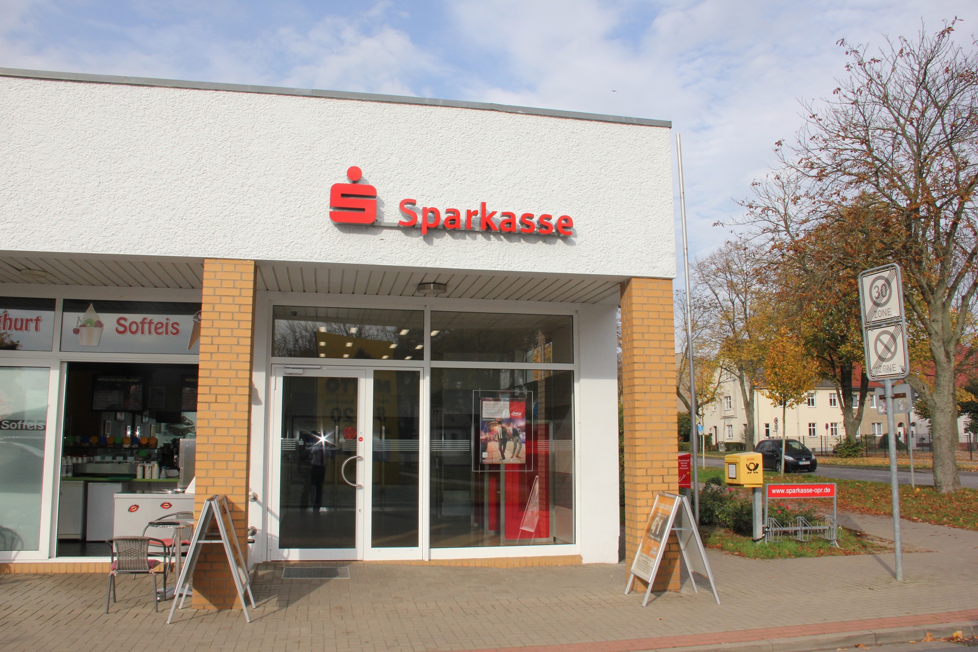 Sparkasse SB-Center Rosa-Luxemburg-Straße 9a