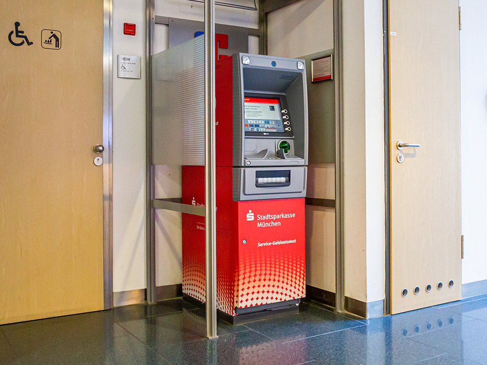 Foto des Geldautomaten Geldautomat Krankenhaus Neuperlach