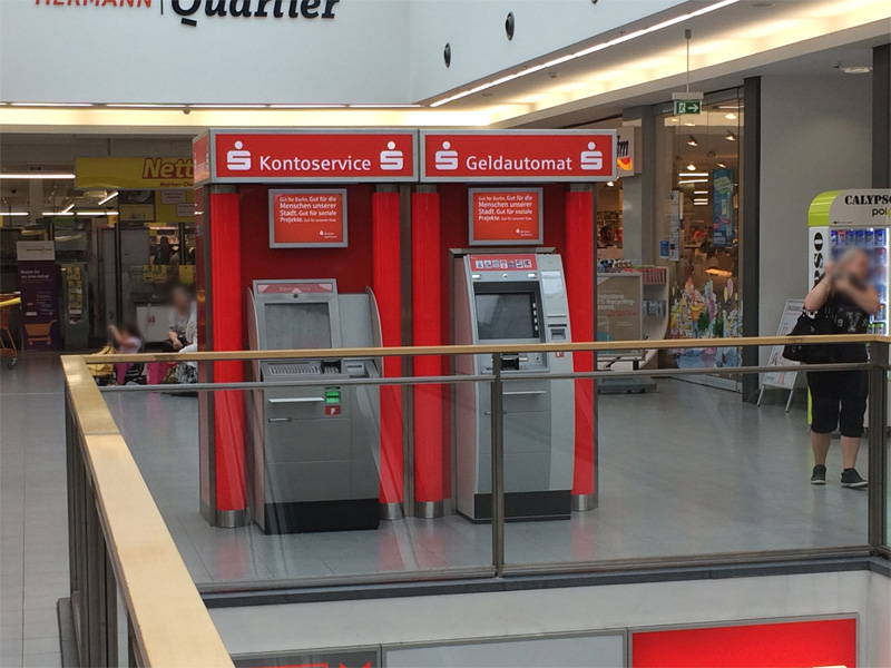 Foto des Geldautomaten Geldautomat Einkaufszentrum Hermann Quartier