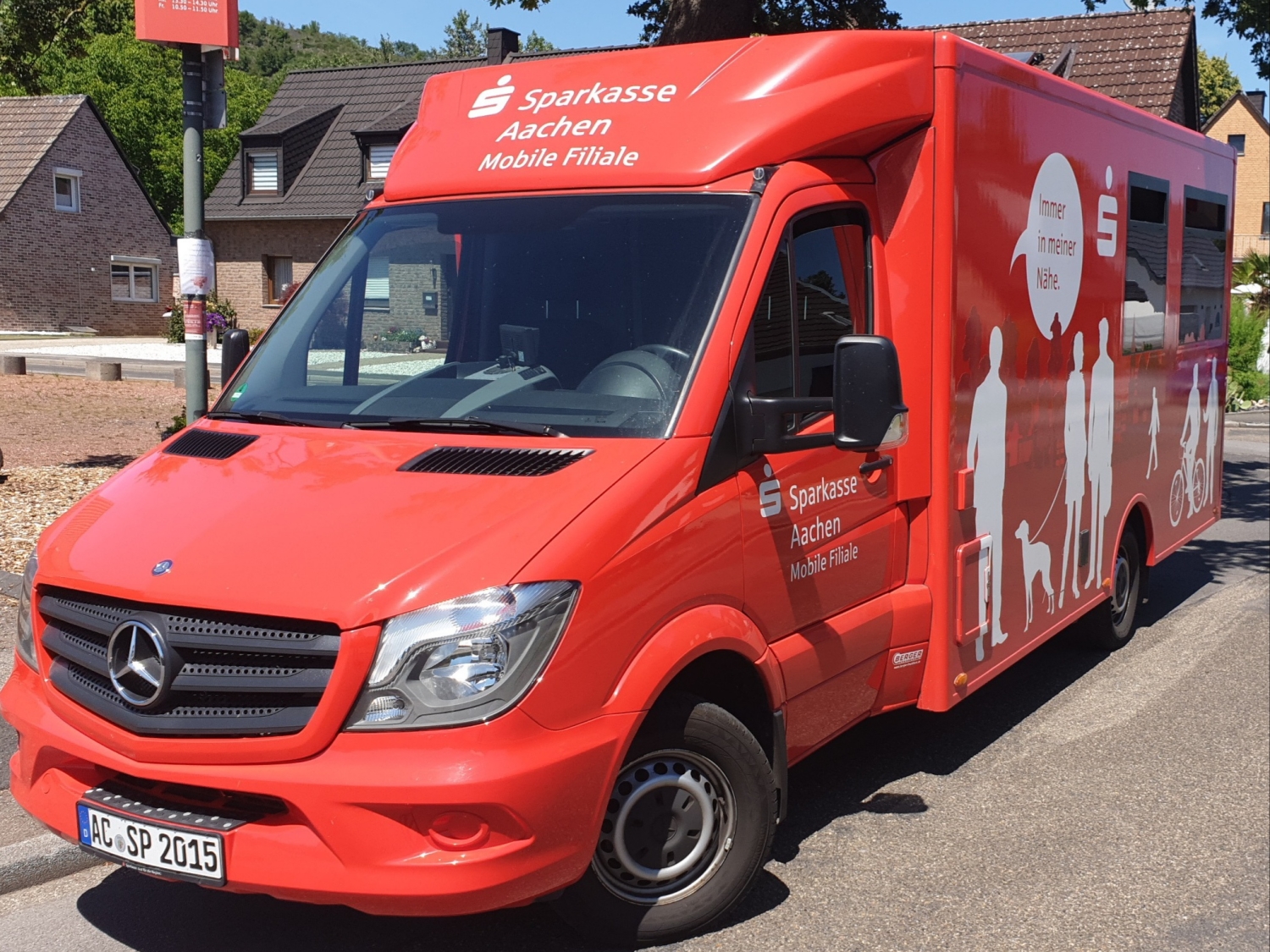 Foto der Filiale Mobile Filiale Broicher Siedlung, Grundschule