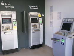Foto des Geldautomaten Geldautomat Schmitten