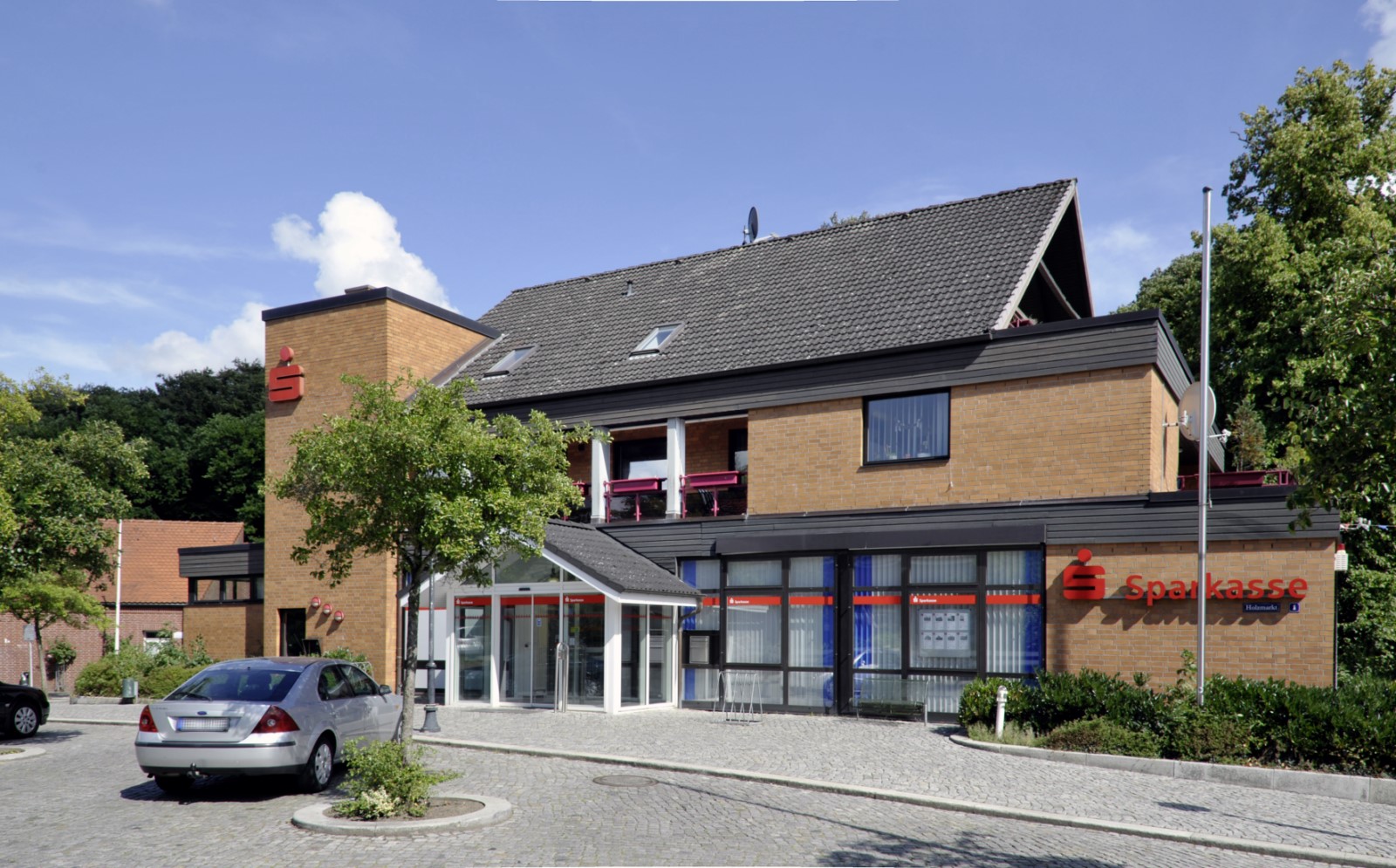 Sparkasse Geldautomat Burg