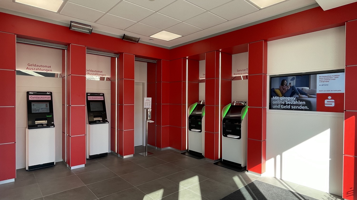 Foto des Geldautomaten Geldautomat Hardt