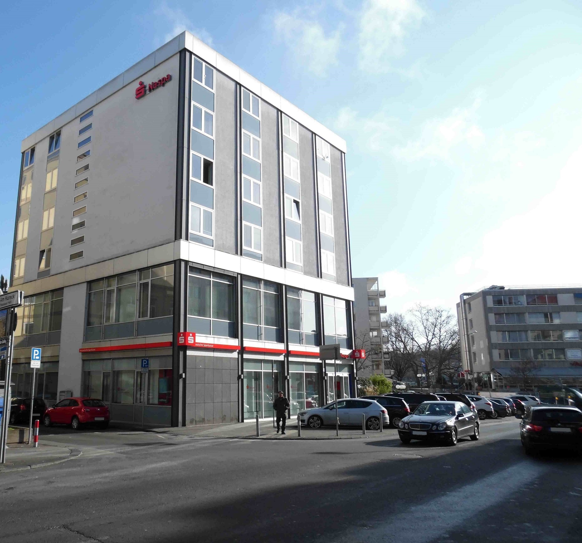 Sparkasse Finanz-Center Wiesbaden, Webergasse