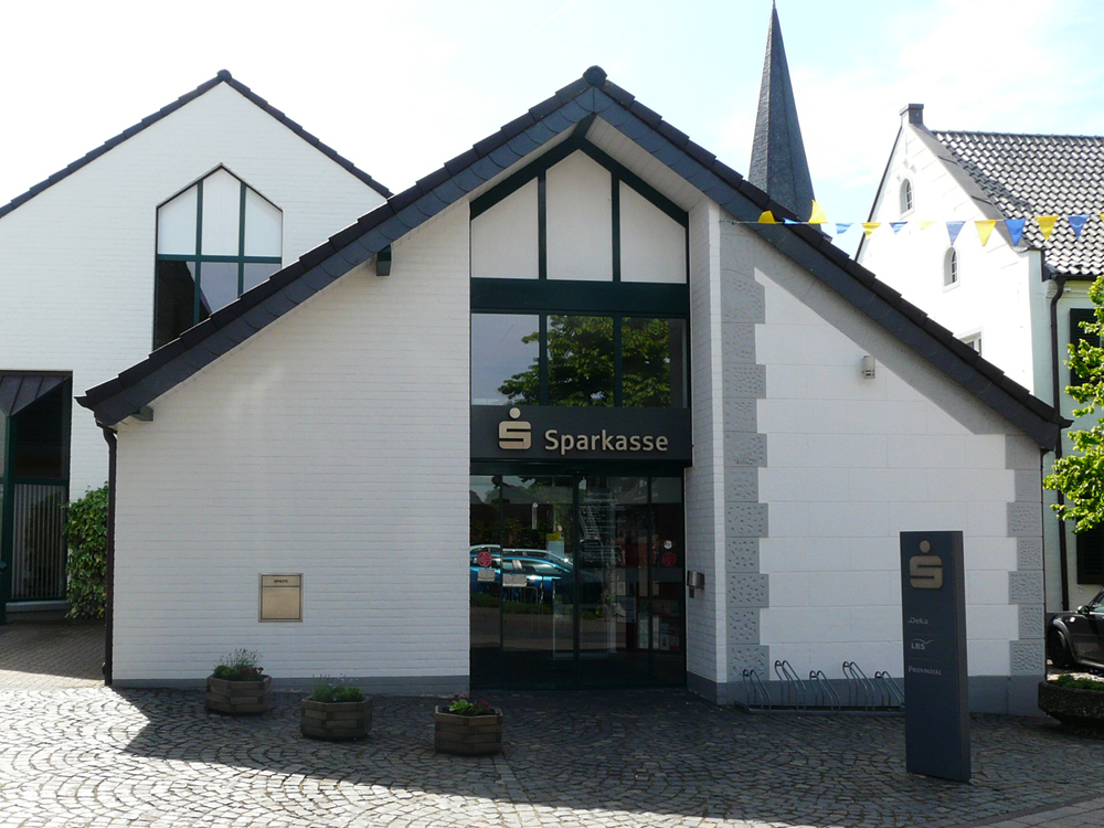Sparkasse Krefeld com.sfp.sparkasse.core.services.filialfinder.xml.FiFiObjectType@3605c16f Walbeck