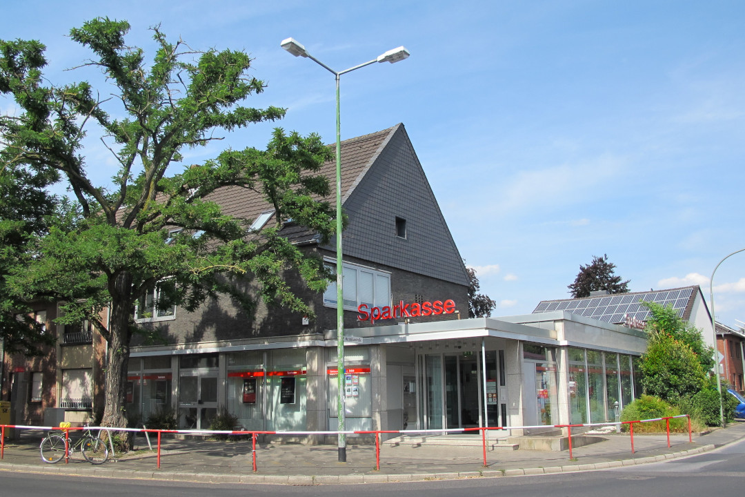 Sparkasse Geldautomat Holzheim