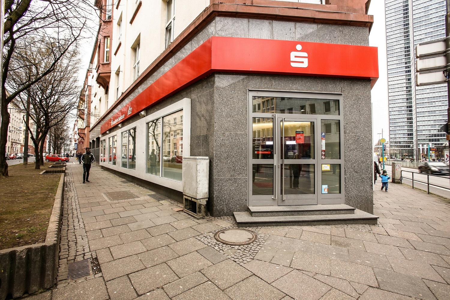 Sparkasse Geldautomat Hauptbahnhof - Nähe Europaviertel