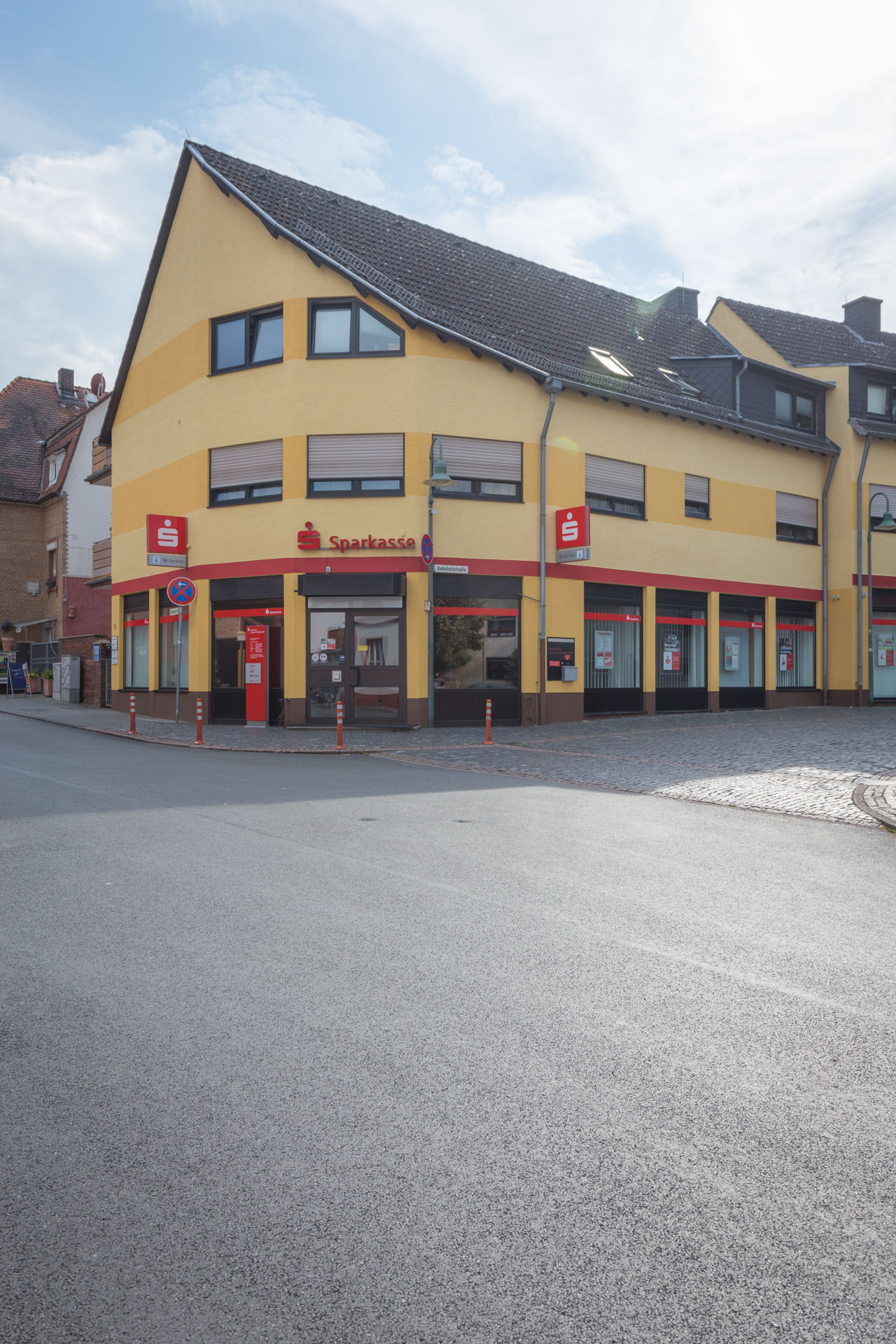 Sparkasse Geldautomat Dietzenbach - Rathenaustraße