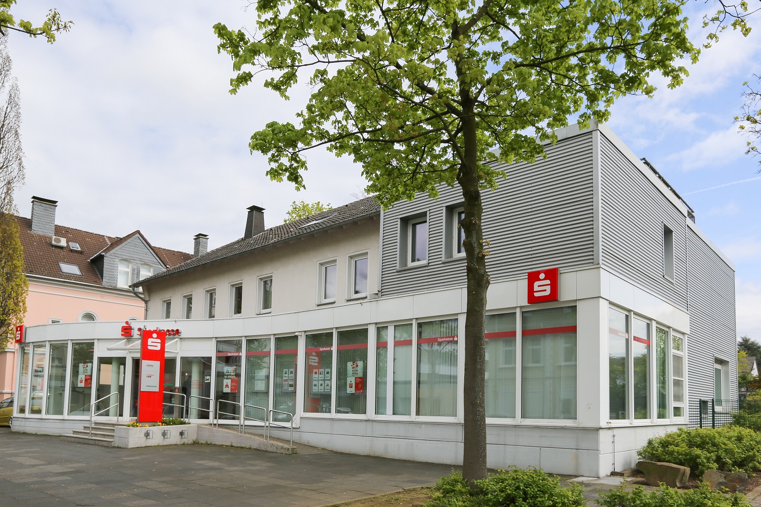 Sparkasse Geldautomat Vorhalle