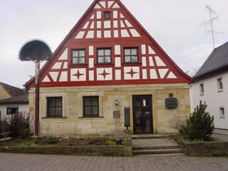 Sparkasse Forchheim com.sfp.sparkasse.core.services.filialfinder.xml.FiFiObjectType@32edd028 Wiesenthau