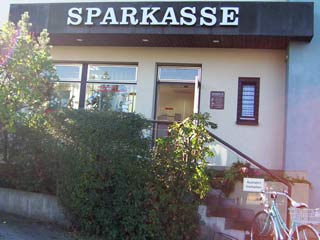 Sparkasse Ansbach com.sfp.sparkasse.core.services.filialfinder.xml.FiFiObjectType@55f021ac Feuchtwangen - Südtiroler Straße