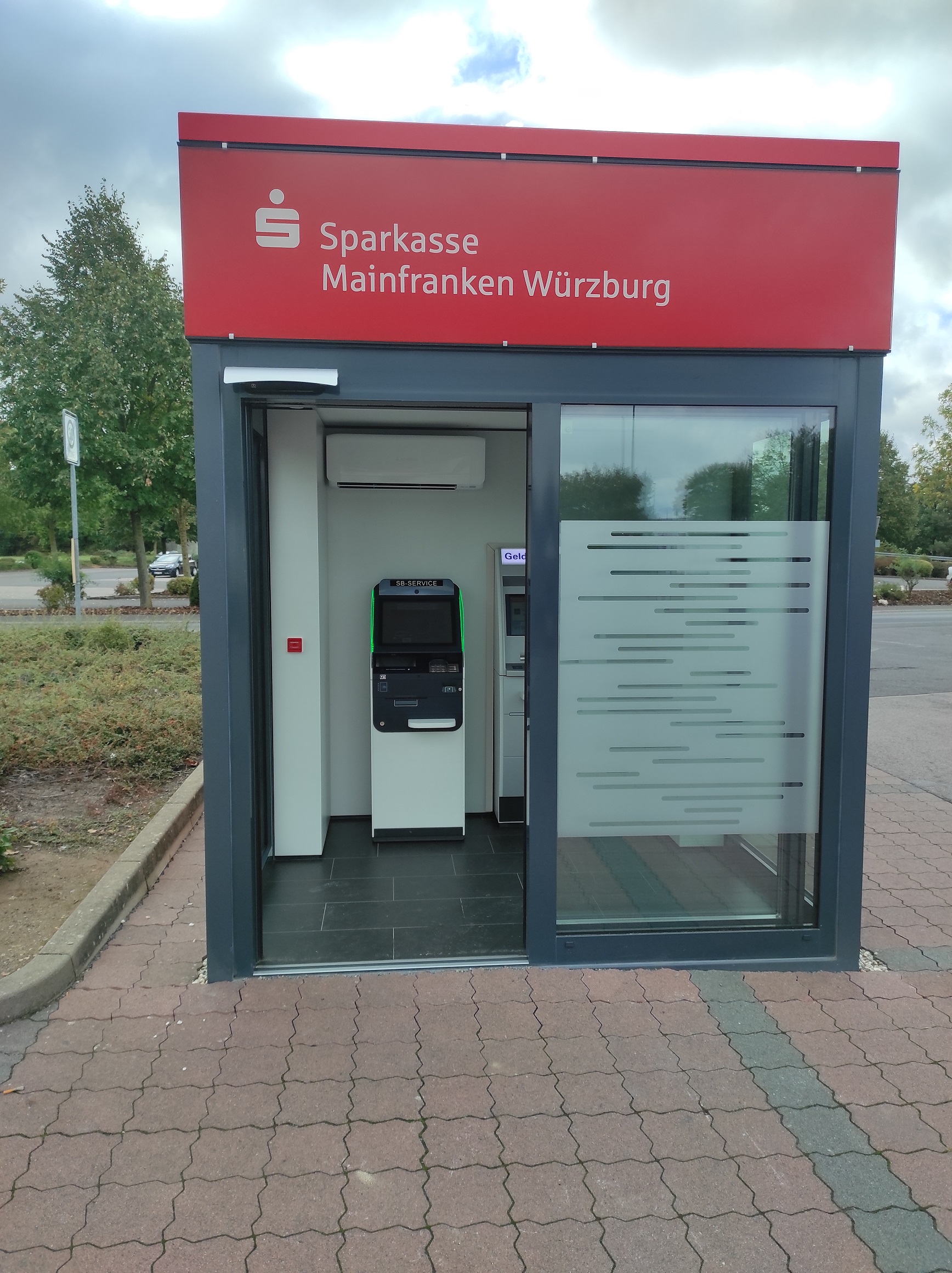 Foto des Geldautomaten Geldautomat Retzbach
