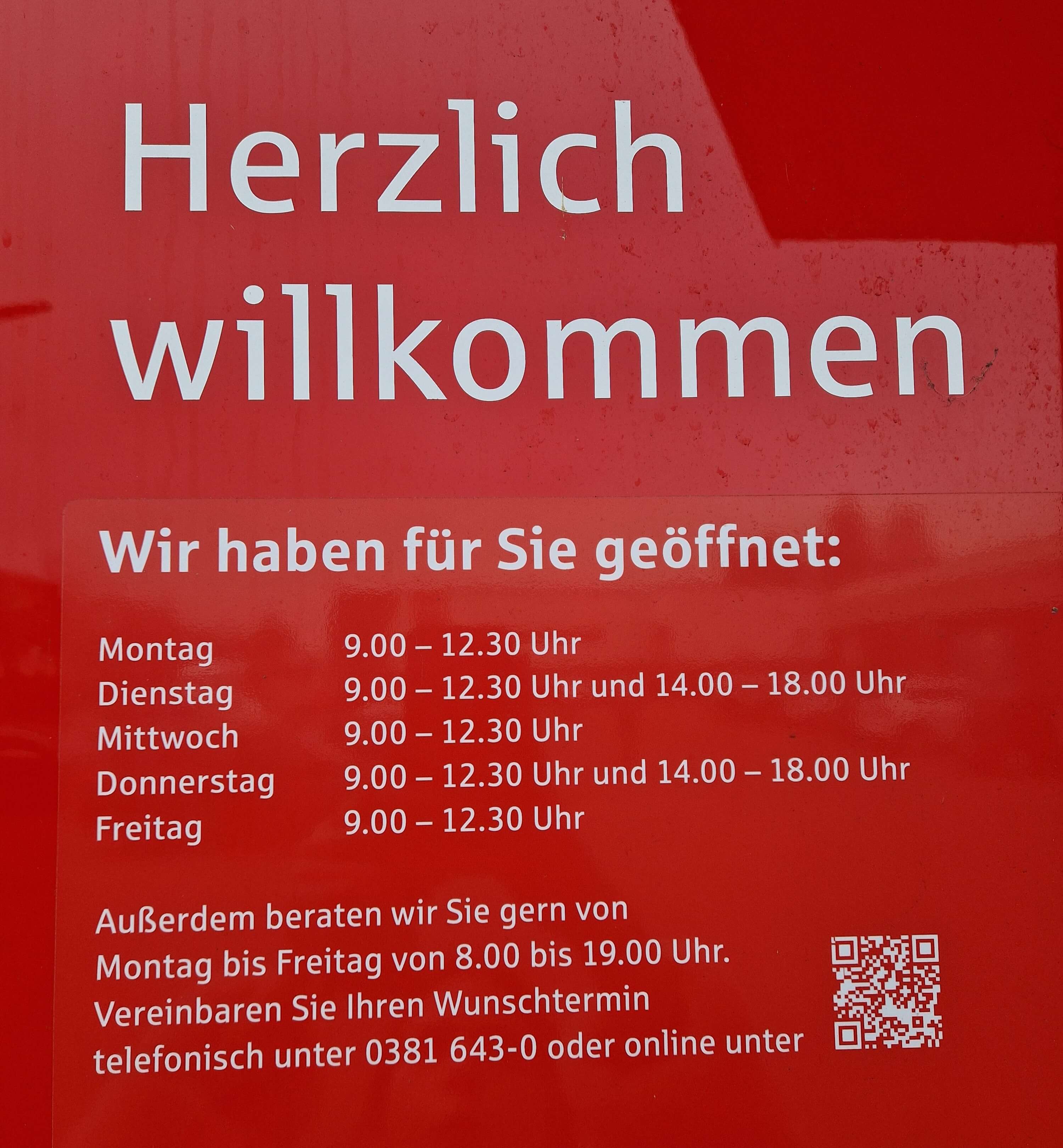 Foto der Filiale Filiale Güstrow Lindenallee / Filialleiterin Manuela Hein