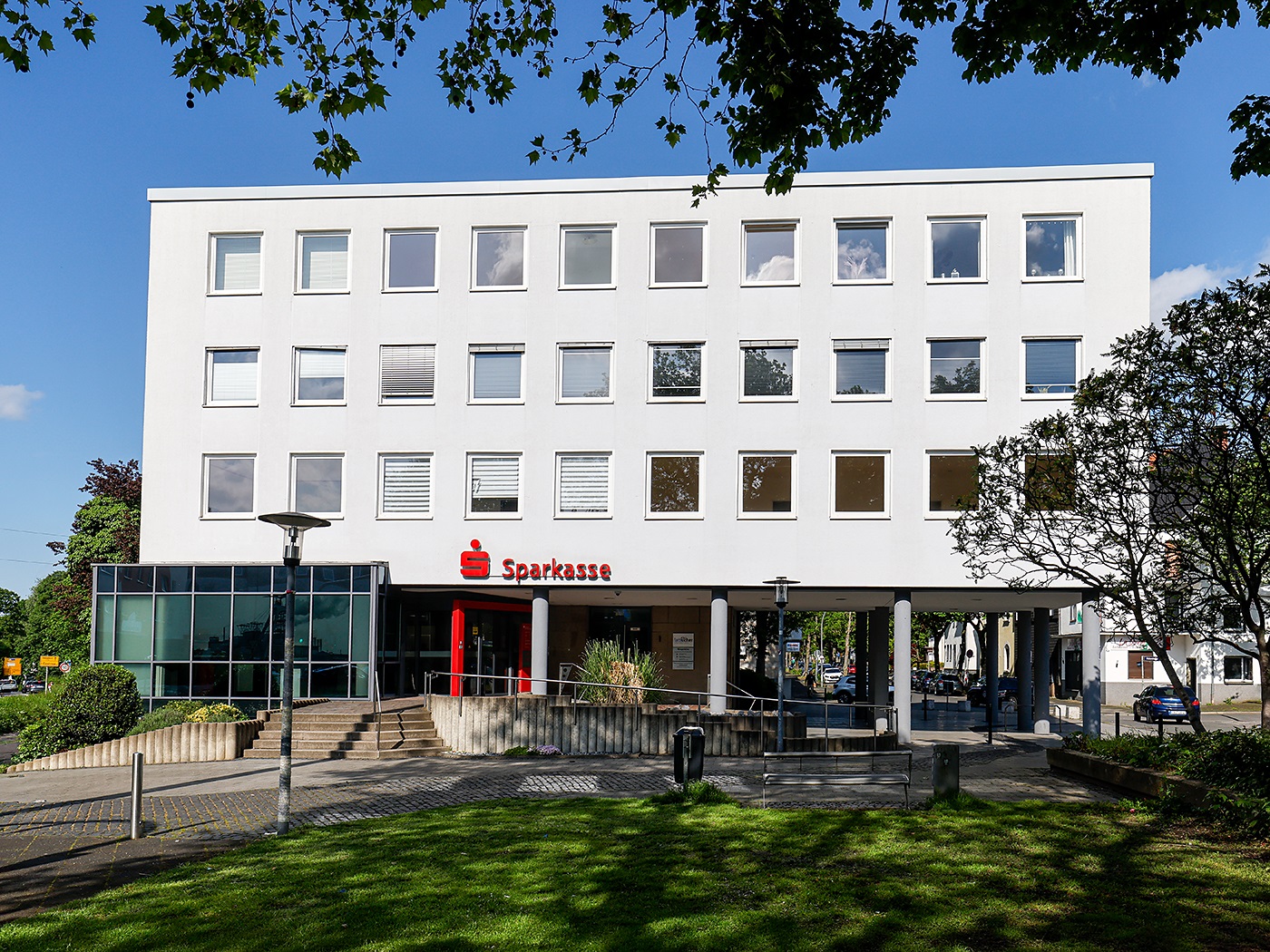 Foto des Geldautomaten Geldautomat Castrop-Rauxel-Engelsburgplatz