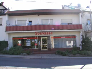 Kreissparkasse Saarlouis com.sfp.sparkasse.core.services.filialfinder.xml.FiFiObjectType@476ac405 Dörsdorf