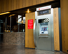 Sparkasse Essen com.sfp.sparkasse.core.services.filialfinder.xml.FiFiObjectType@67ebd333 Rathaus-Foyer
