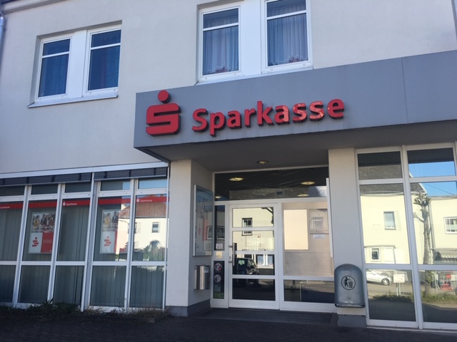 Sparkasse Filiale Schwemlingen