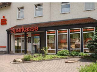 Kasseler Sparkasse com.sfp.sparkasse.core.services.filialfinder.xml.FiFiObjectType@2d73565a Helmarshausen